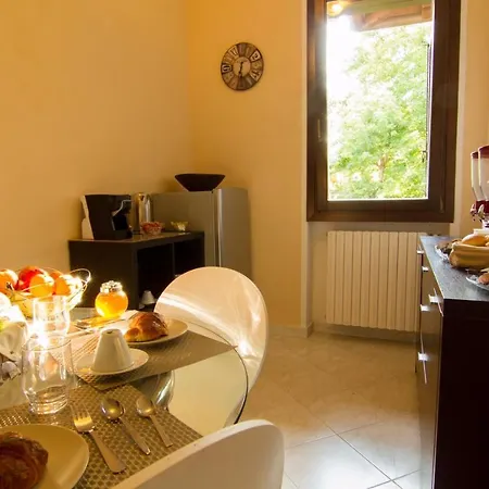Garda In Bed and breakfast 4*