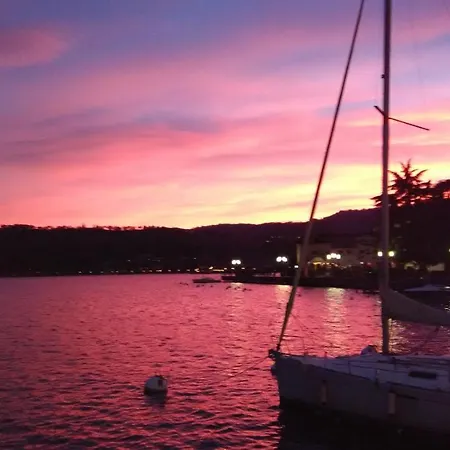 Garda In * Gardone Riviera