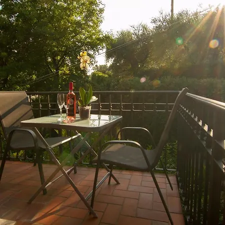 Garda In Nocleg ze śniadaniem 4*